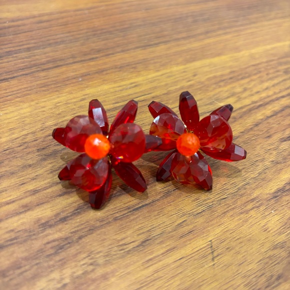 Jewelled Flower Earrings - Picture 1 of 2